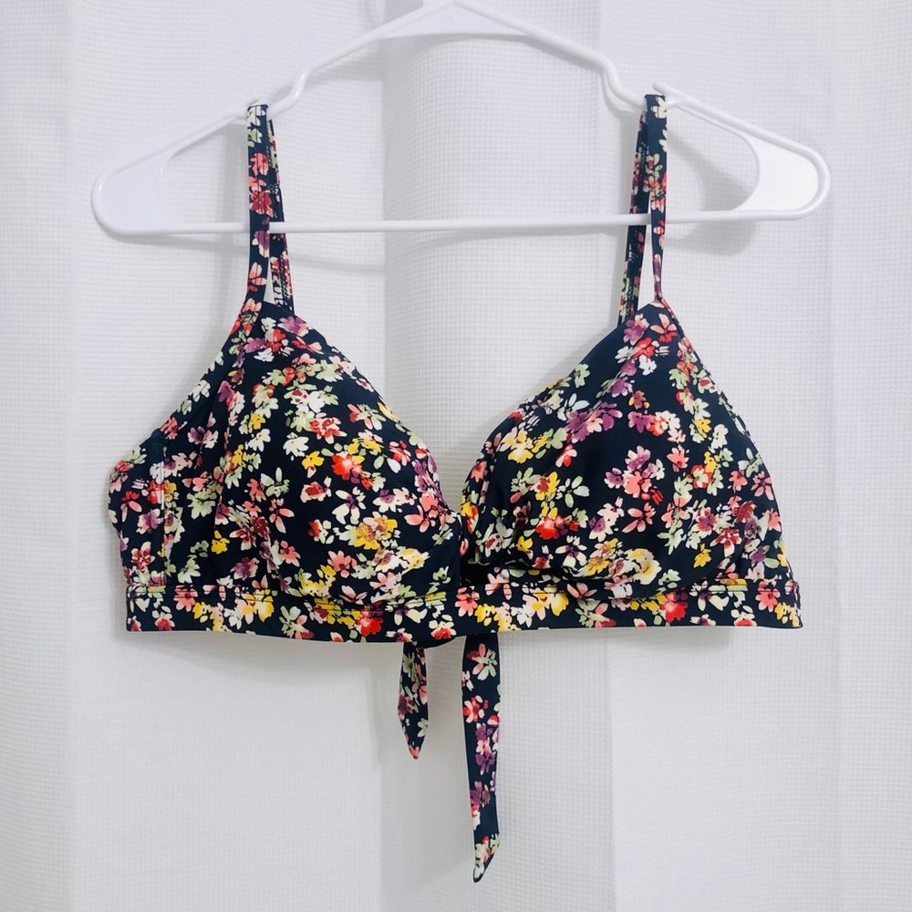 Kona Sol Floral Bikini Top w/ Shoulder Straps